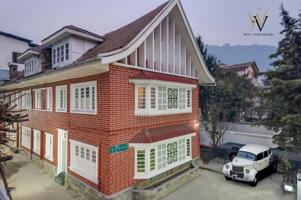 Hotel West View Resort